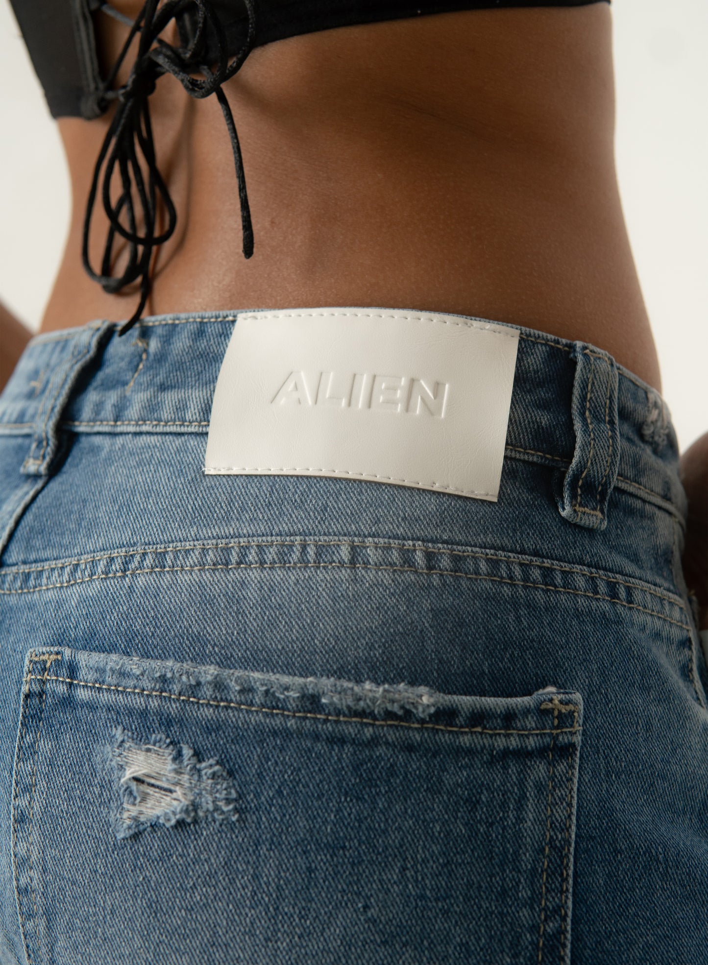 Balu 3 - Women's Low Rise Boyfriend Jeans