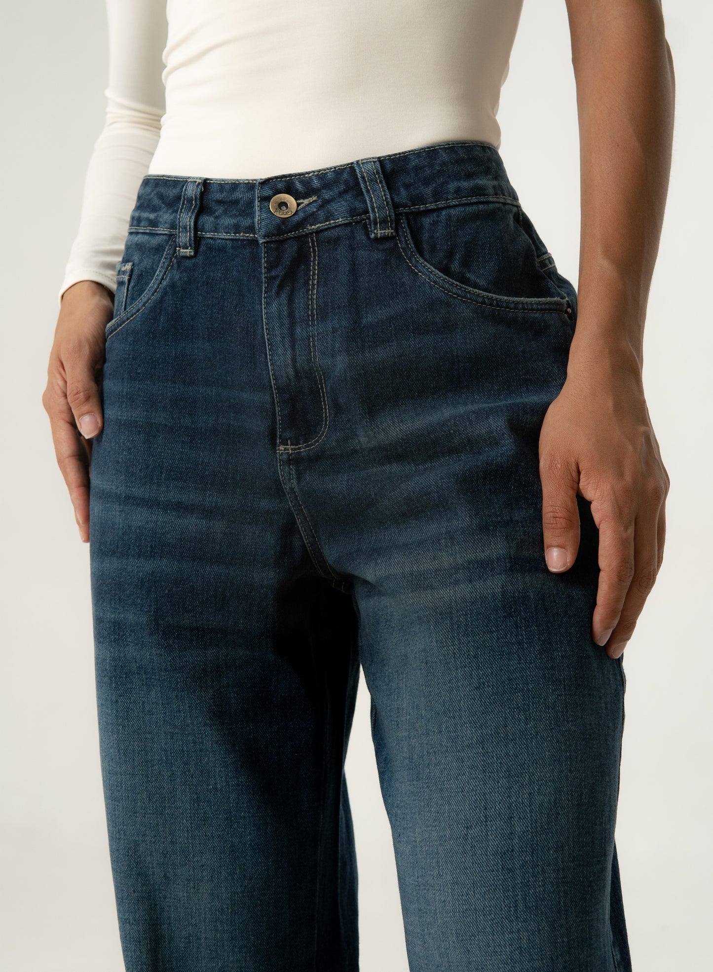 Women's Low Rise Wide Classic Leg Jeans