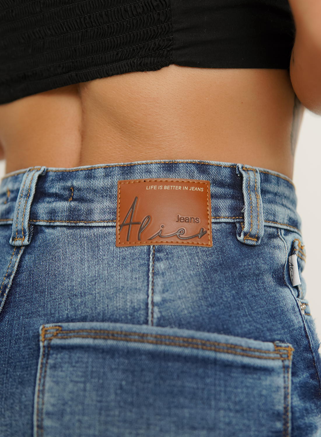 Women's High Rise Skinny Jeans