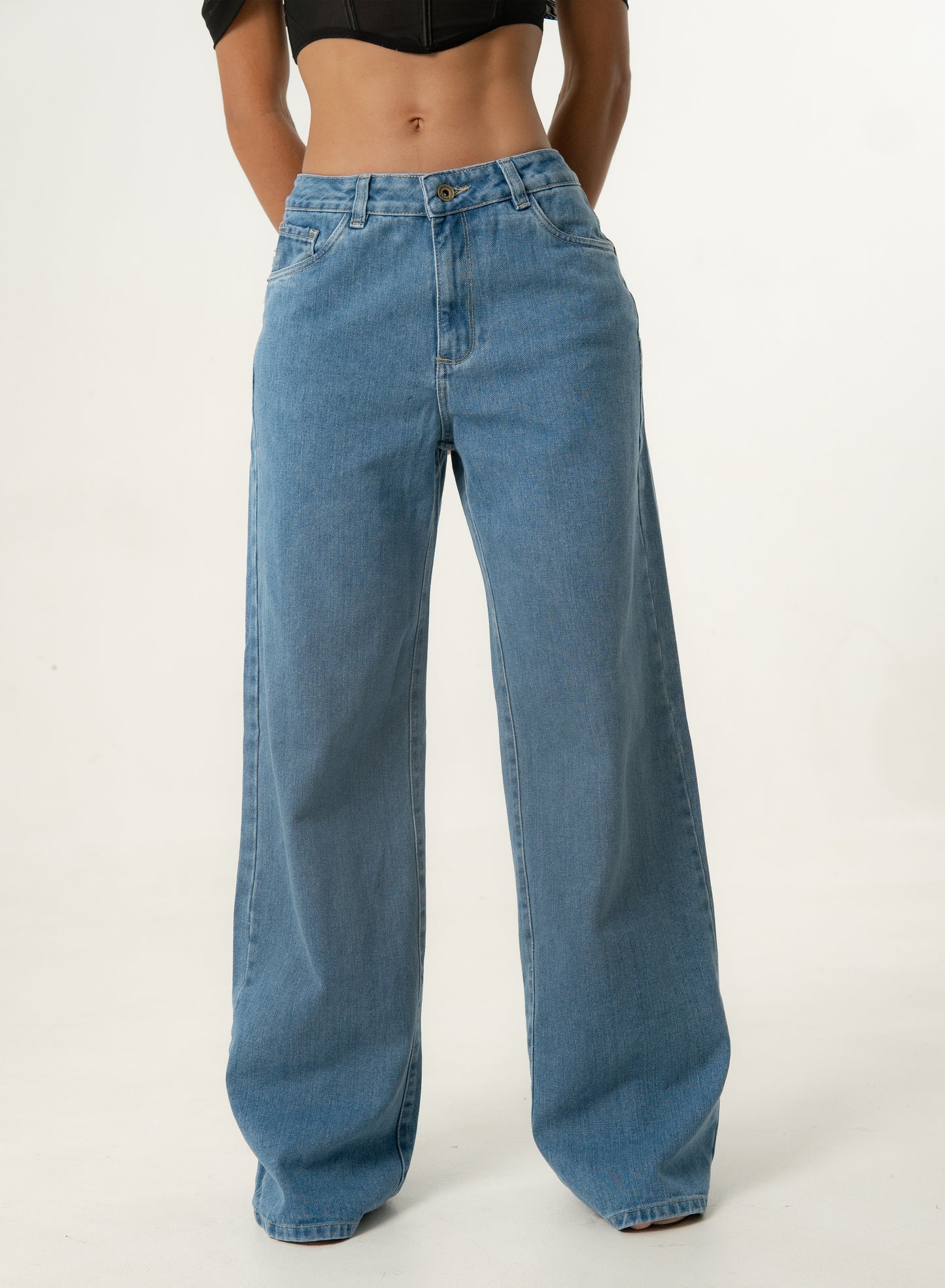Women's Mid Rise Straight Jeans