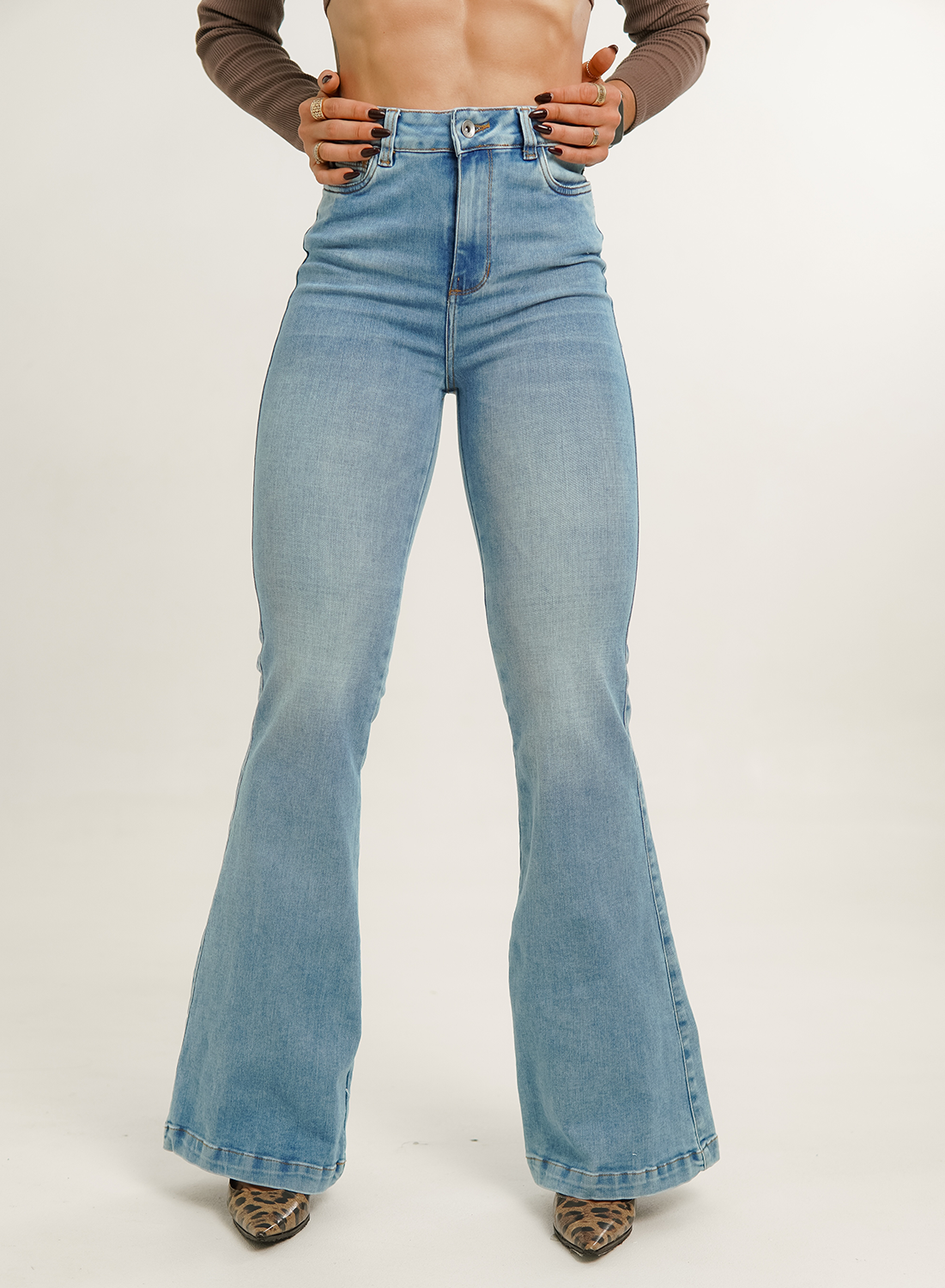 Women's High Rise Bootcut Jeans
