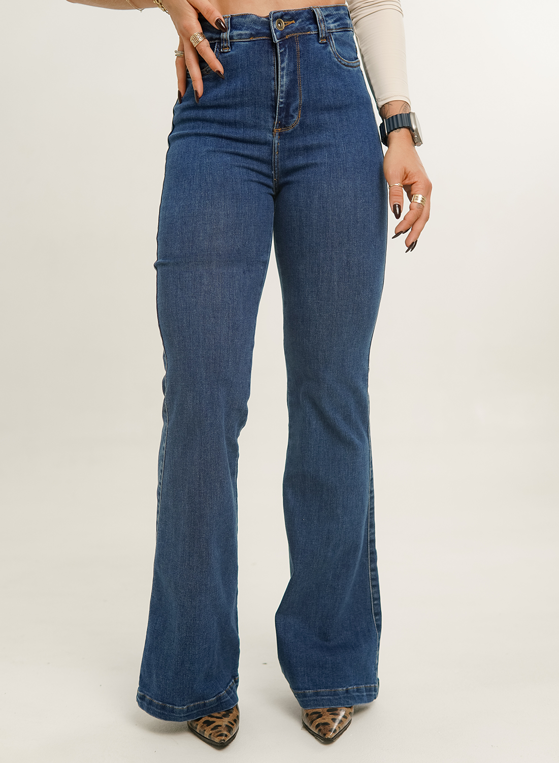 Women's High Rise Bootcut Jeans