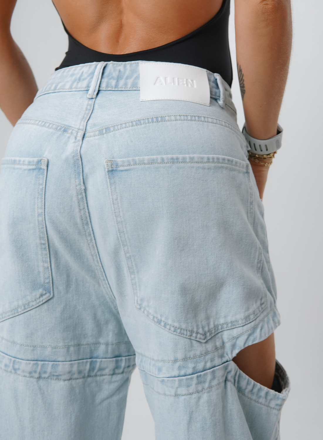 Women's Low Waist Barrel  Alien Jeans