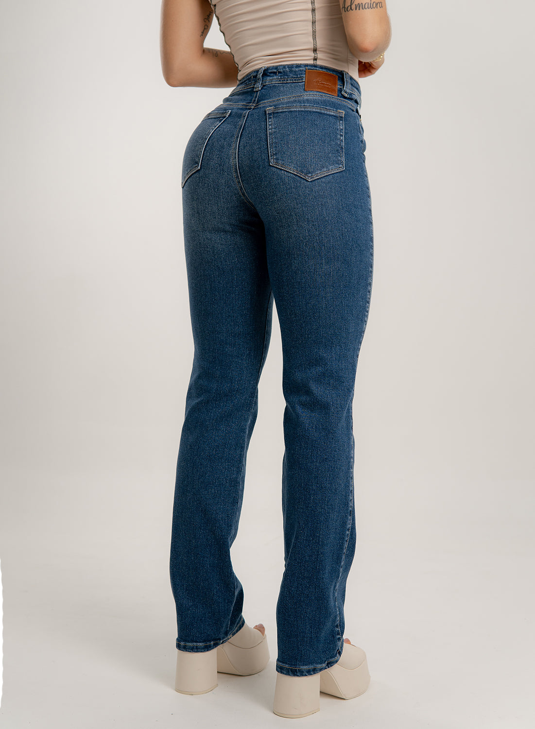 Mid Rise Mom Straight Jeans