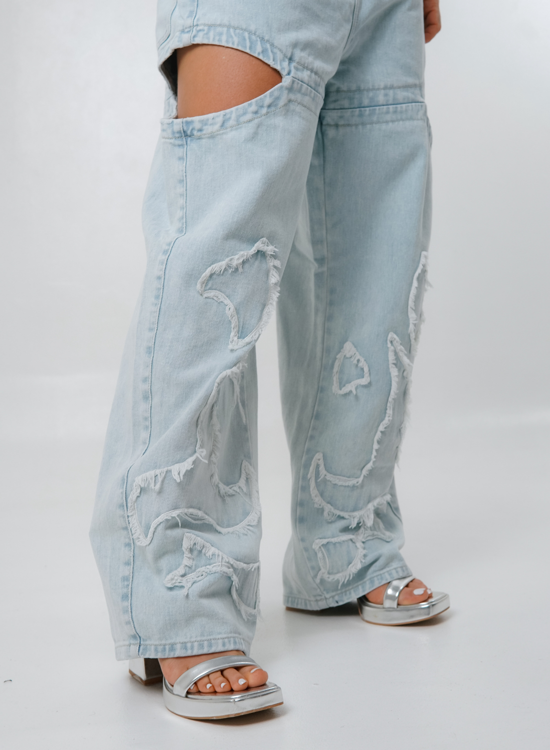 Women's Low Waist Barrel  Alien Jeans