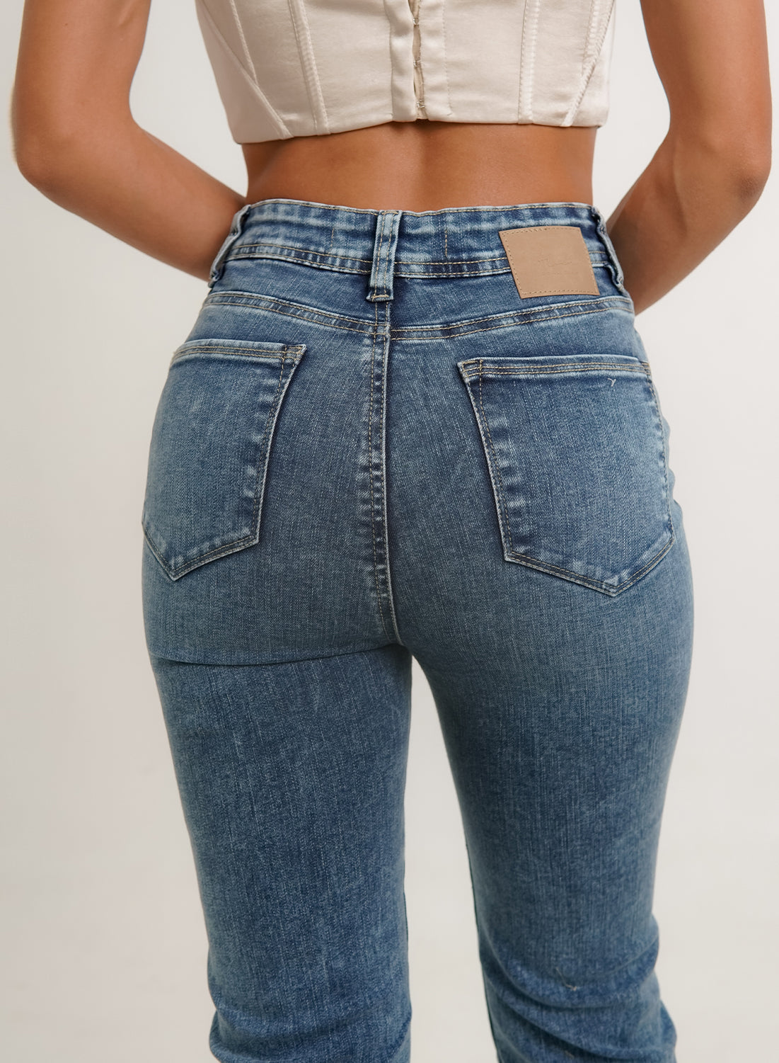 Women's High Rise Bootcut Jeans