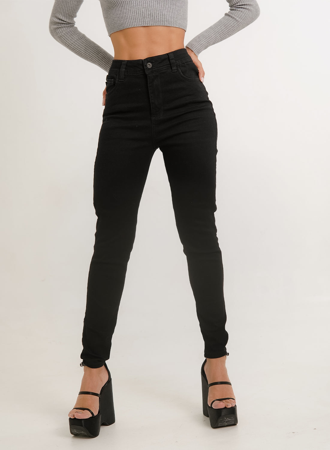 Women's High Rise Skinny Jeans