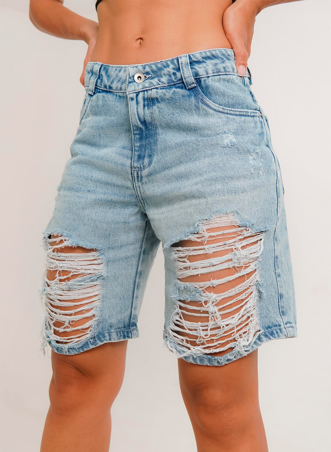Women's Mid Rise Cargo Jorts