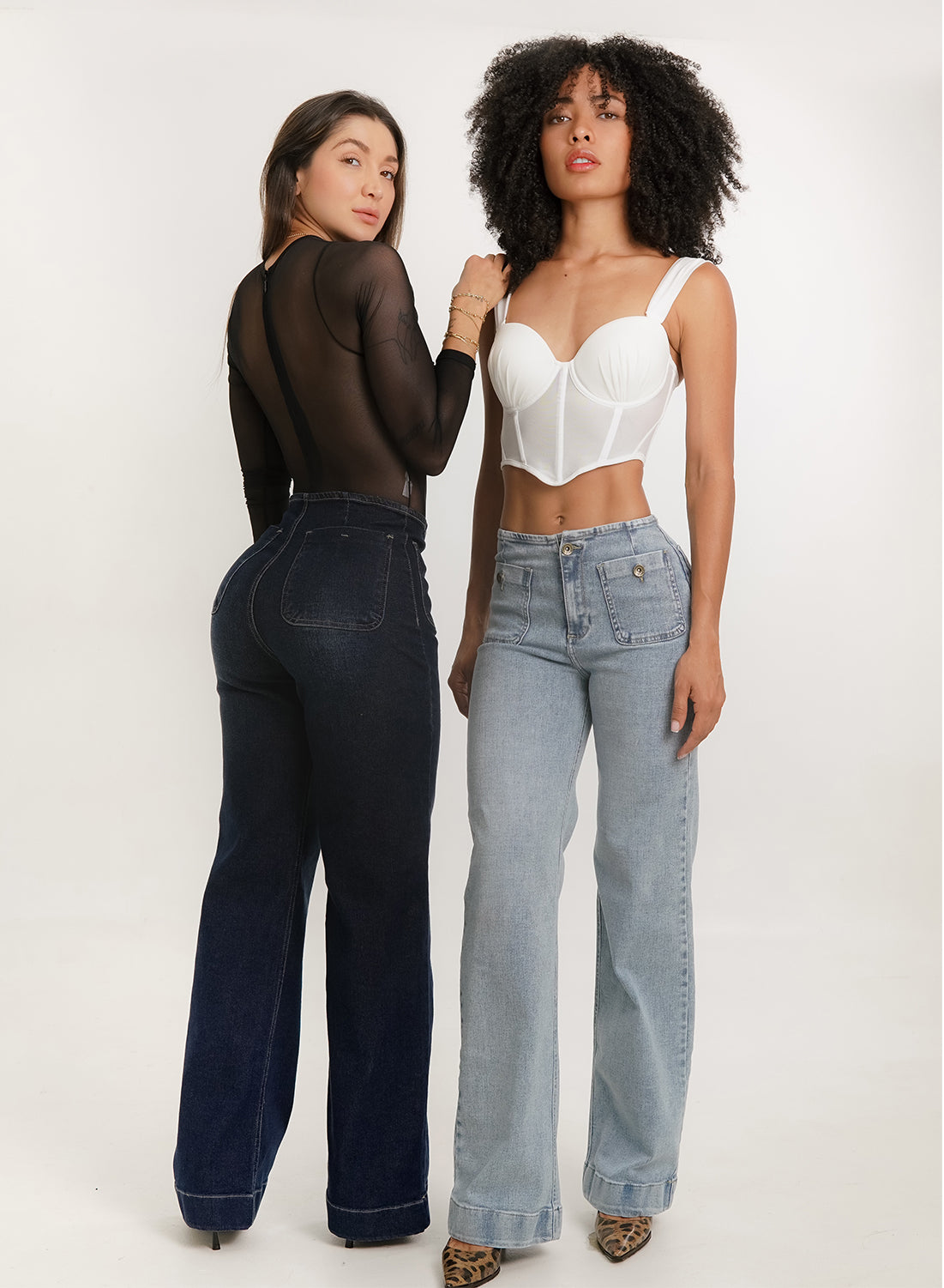 Ravi - Women's Mid Rise Mom Flare Jeans