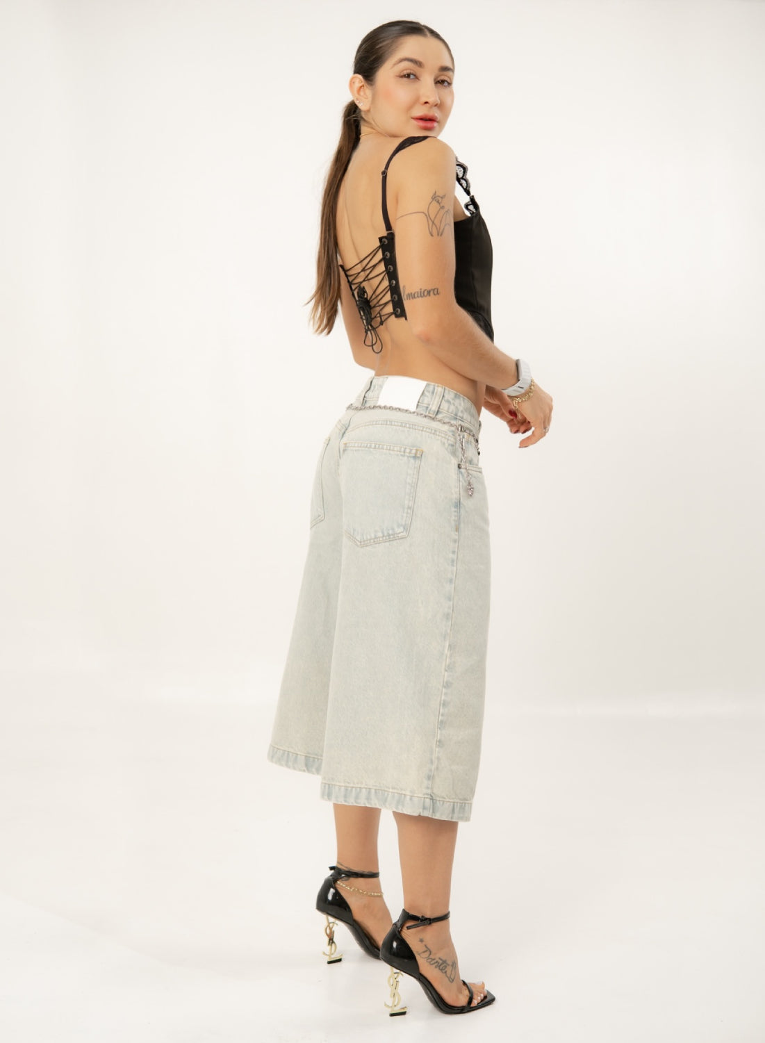 Women's Extra Long Low Rise Relaxed Jorts