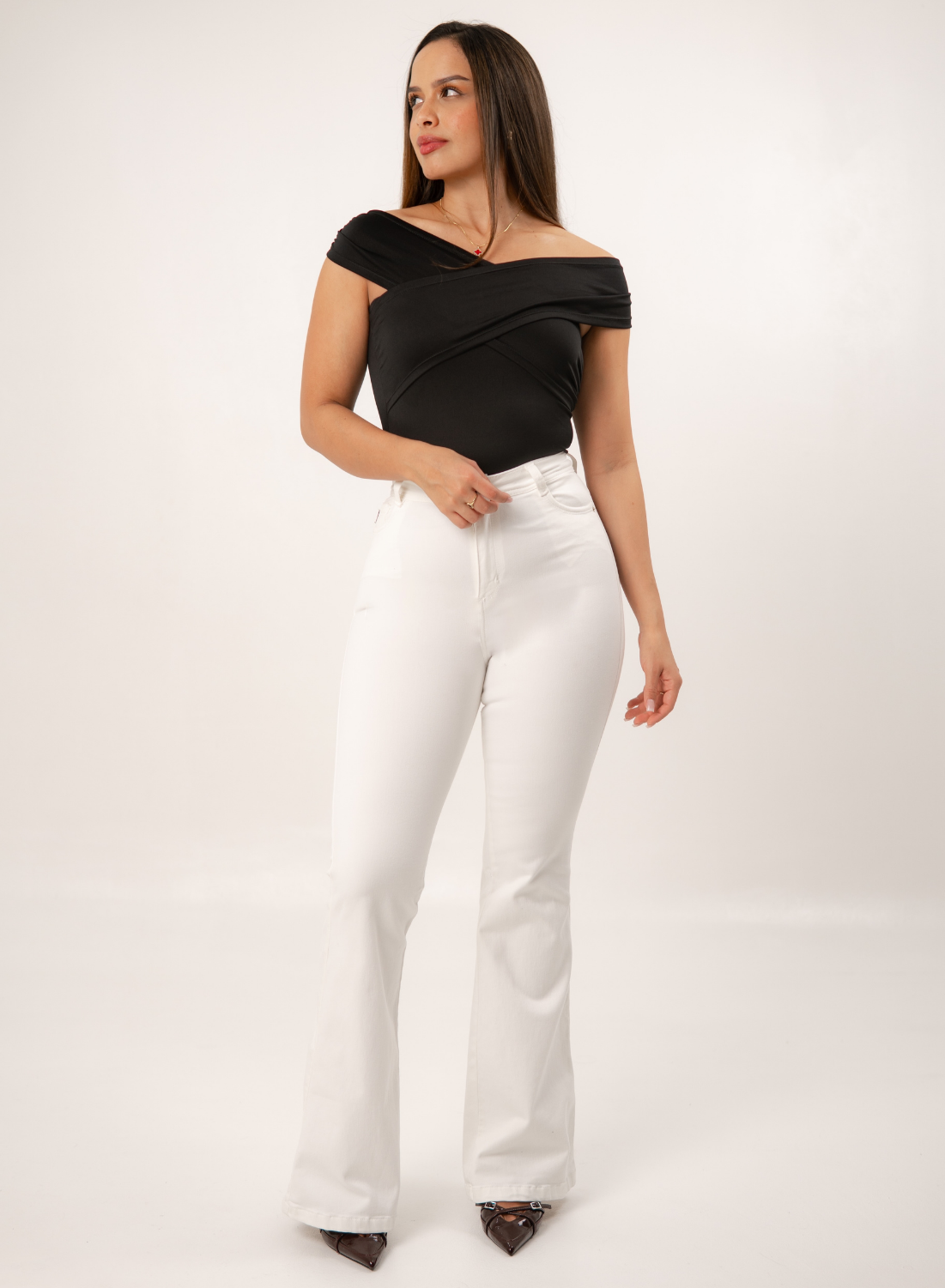 WHITE Women's High Rise Bootcut ALIEN Jeans