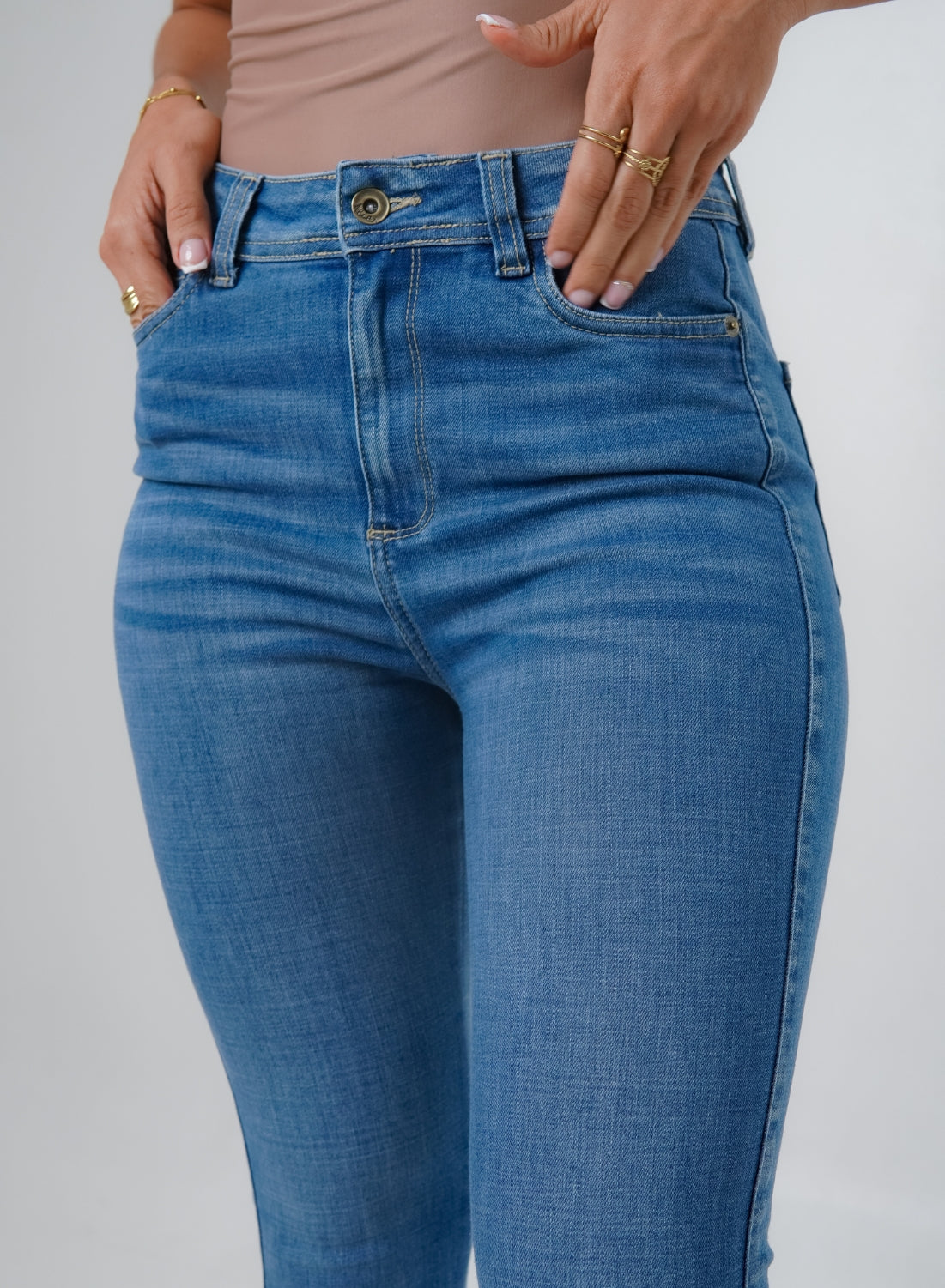 Women's High Rise Skinny Alien Jeans