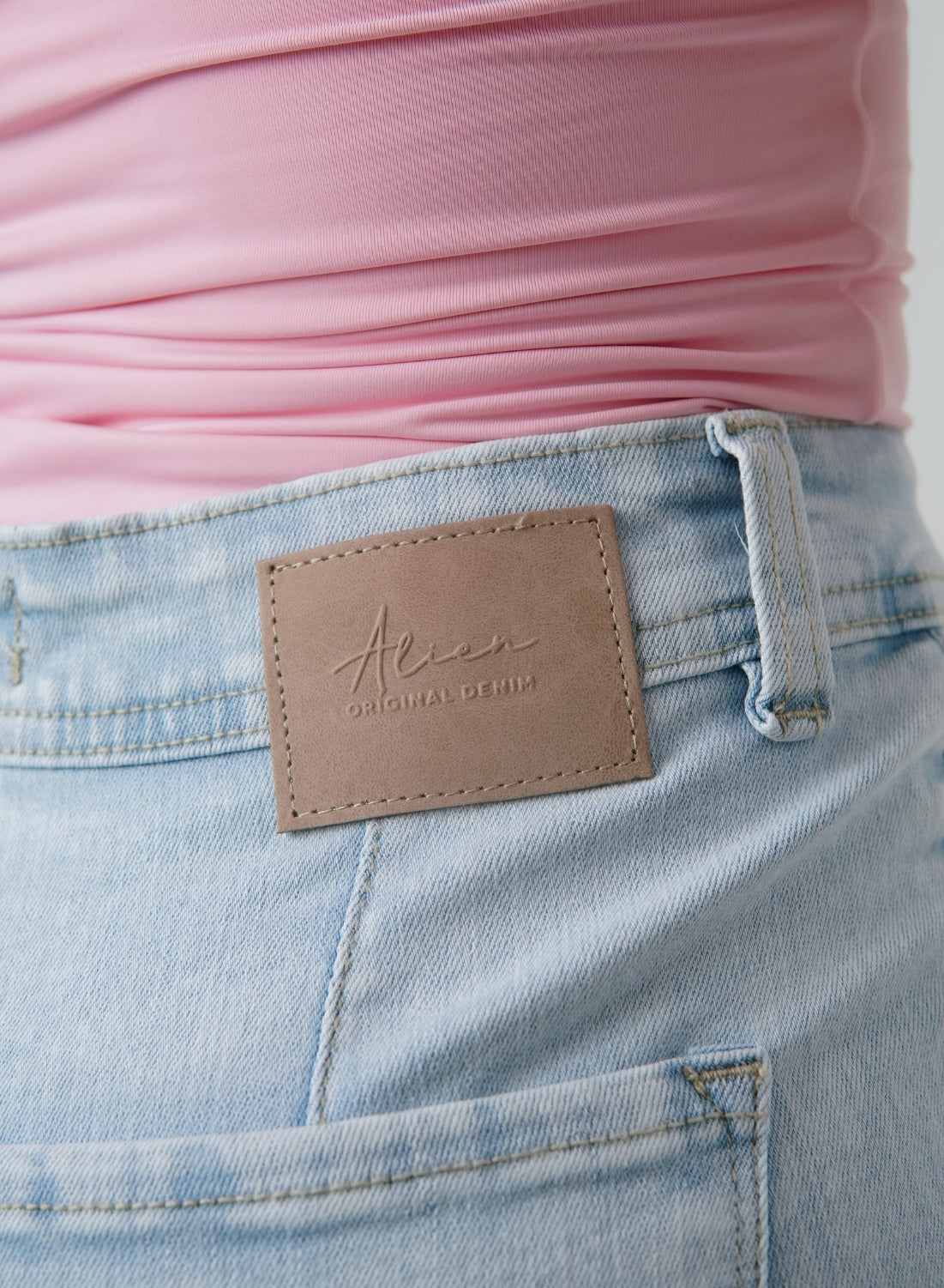 Women's High Rise Skinny Jeans