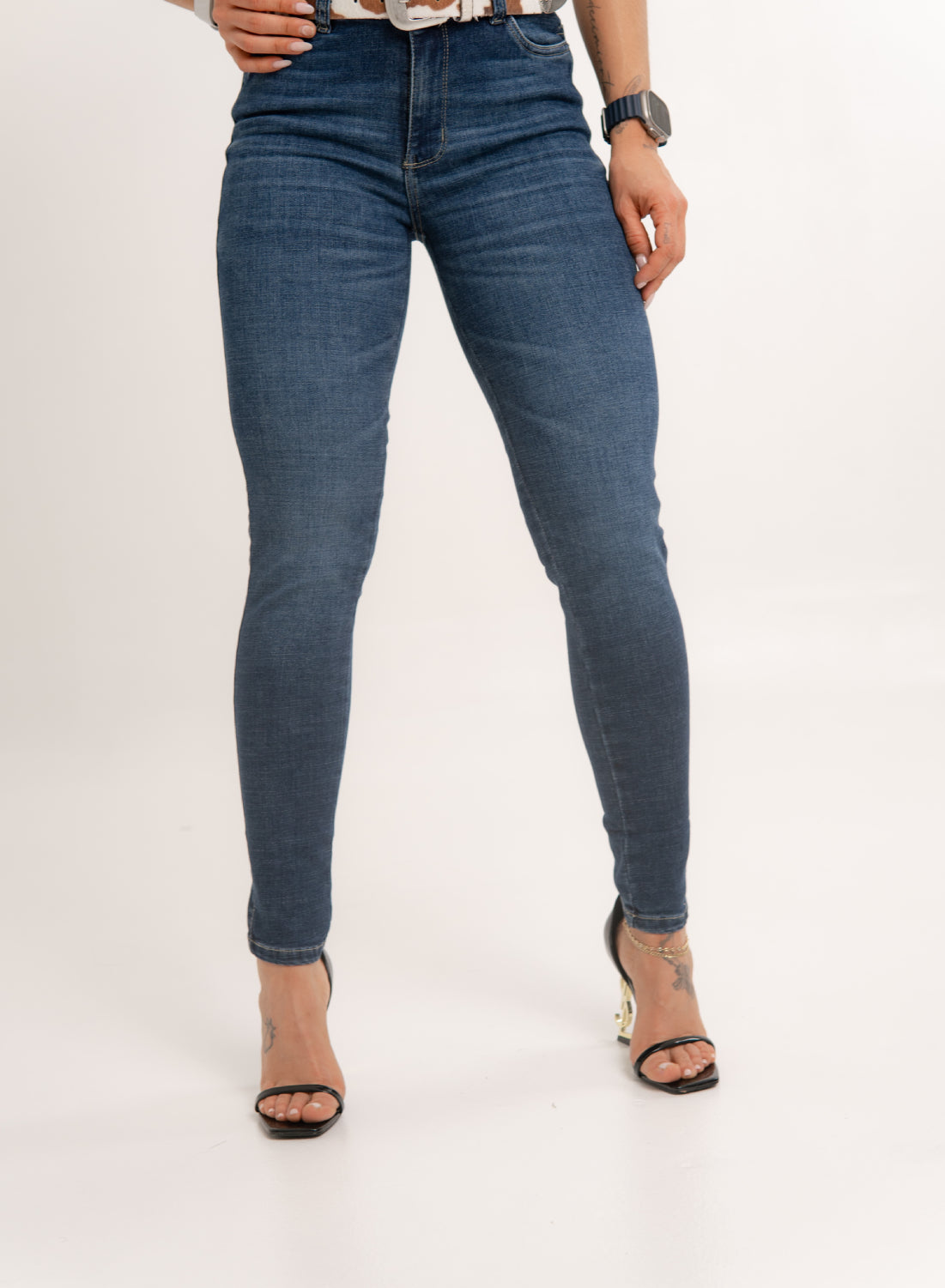 Women's Mid Rise Skinny Jeans
