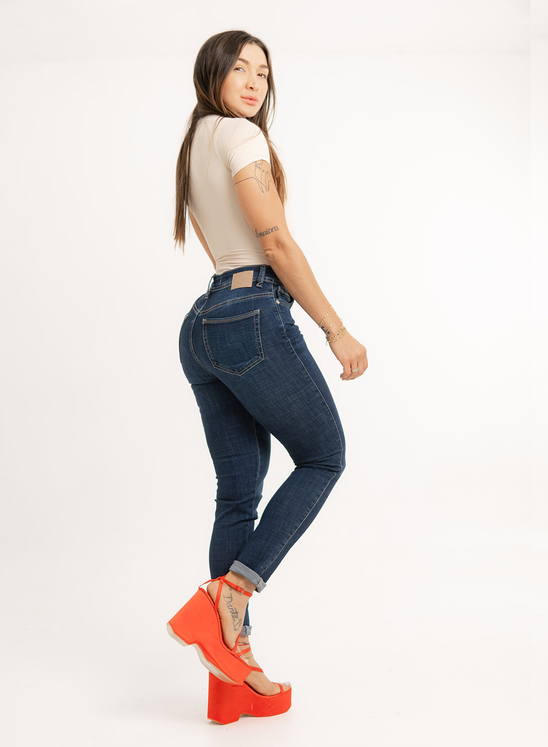 blue skinny jeans