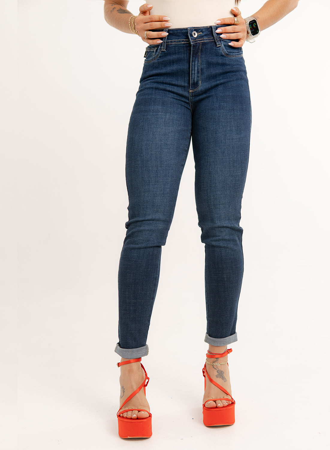 blue skinny jeans