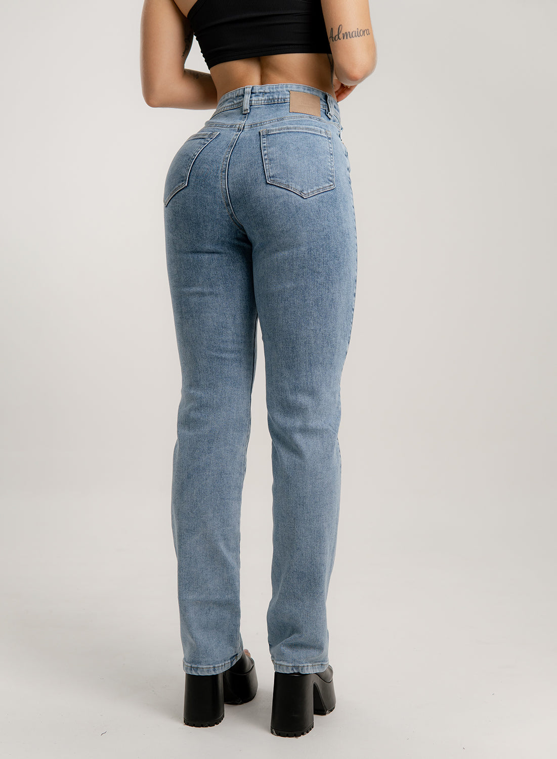 Mid Rise Mom Straight Jeans