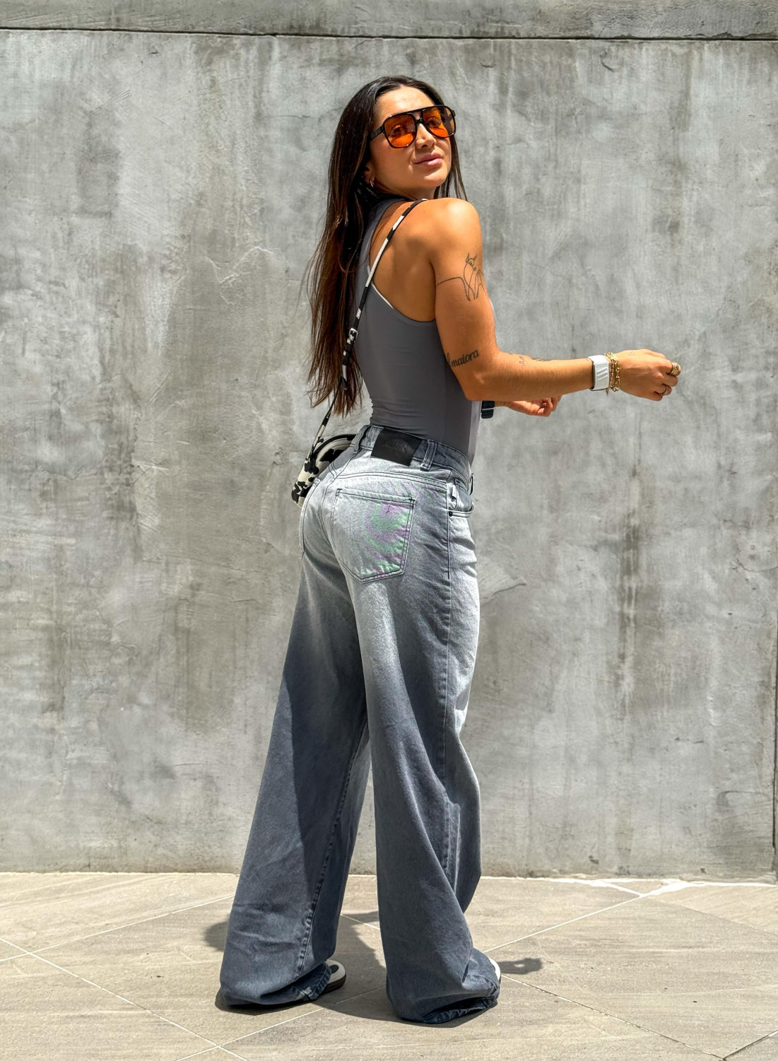 Grey Women's Low Rise Wide Leg Jeans