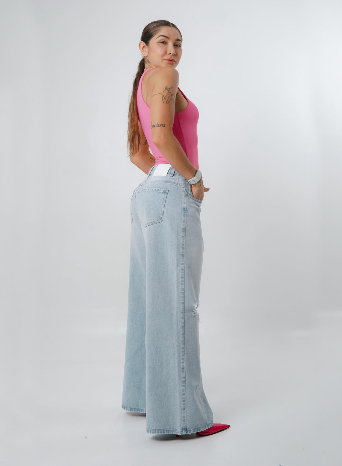 Women's Low Rise Wide Leg Alien Jeans