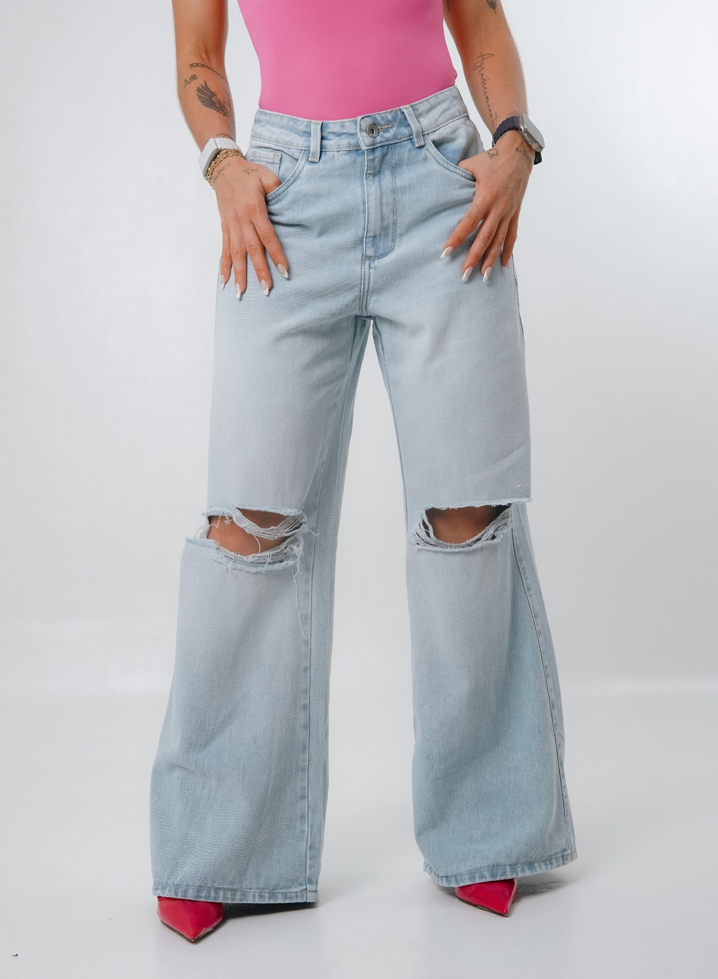 Women's Low Rise Wide Leg Alien Jeans