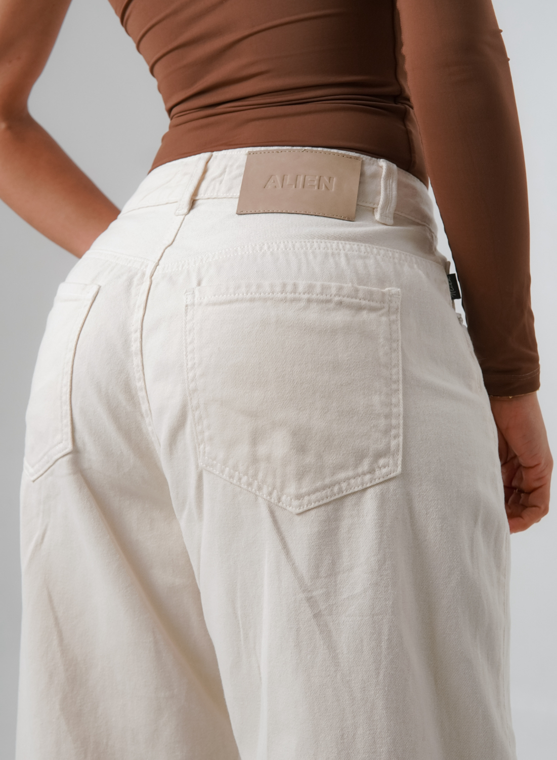 Cora Vanilla - Women's Low Rise Wide Leg Jeans