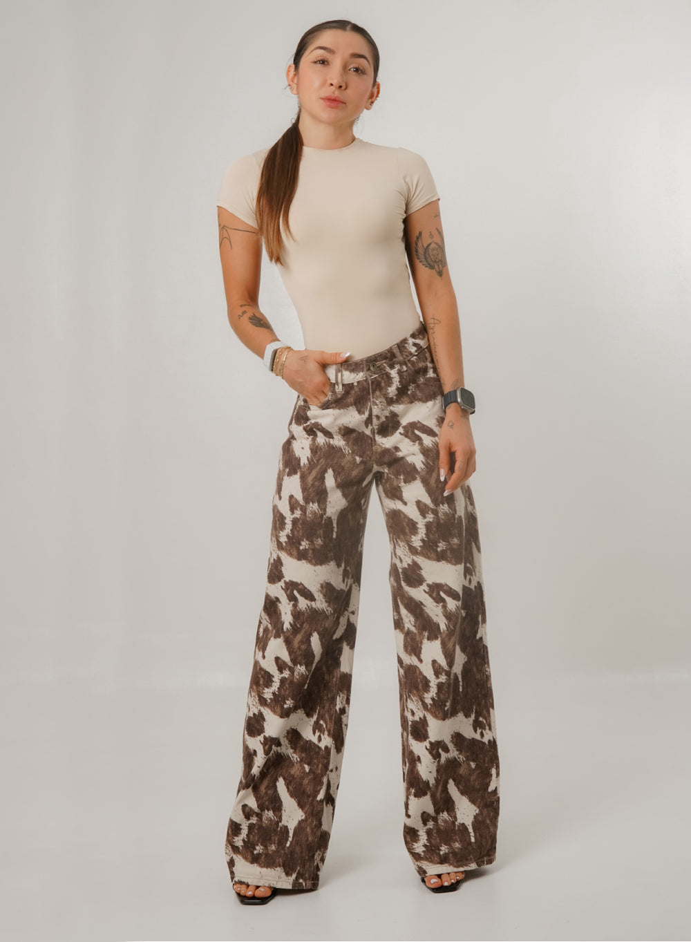 Women's Mid Rise Straight Jeans  cow printed alien jeans
