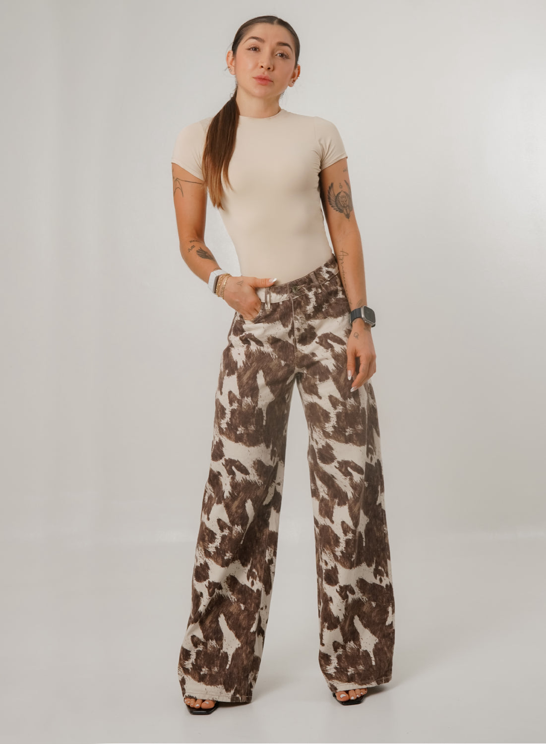 Women's Mid Rise Straight Jeans  cow printed alien jeans