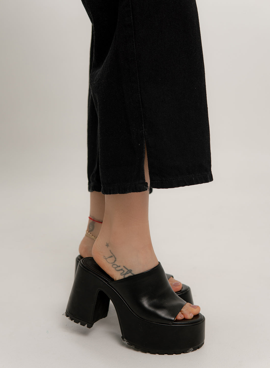 Mid Rise Culotte Jeans