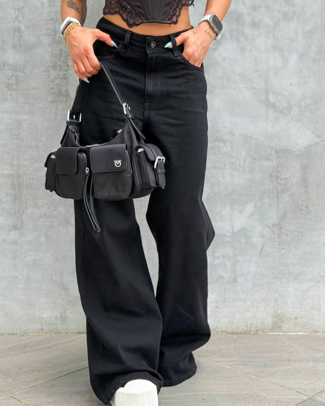 ALIEN BLACK JEANS WOMENS