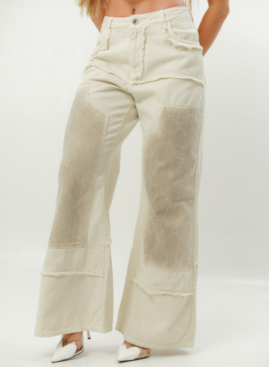 Women's Low Rise Wide Leg Jean