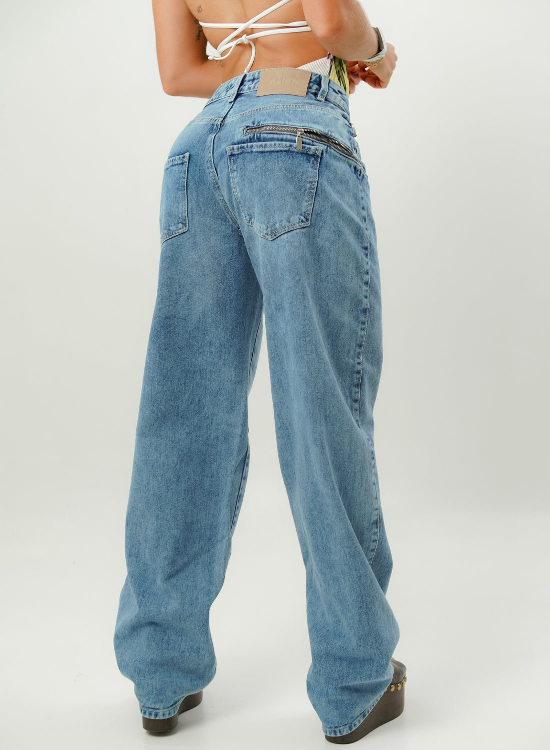 Women's Mid Waist Baggy Alien Jeans