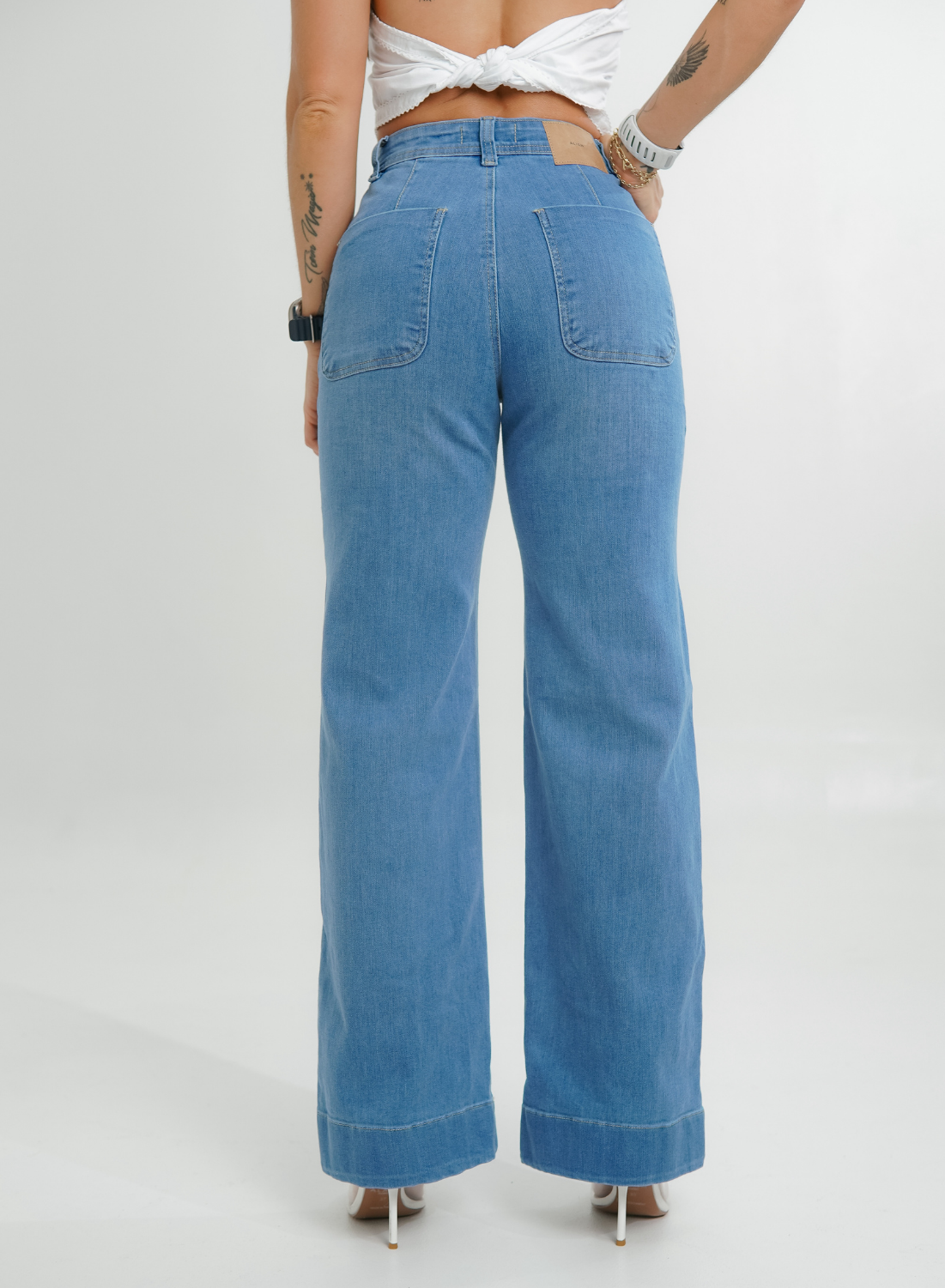 Women's High Rise Classic Mom Flare Jeans