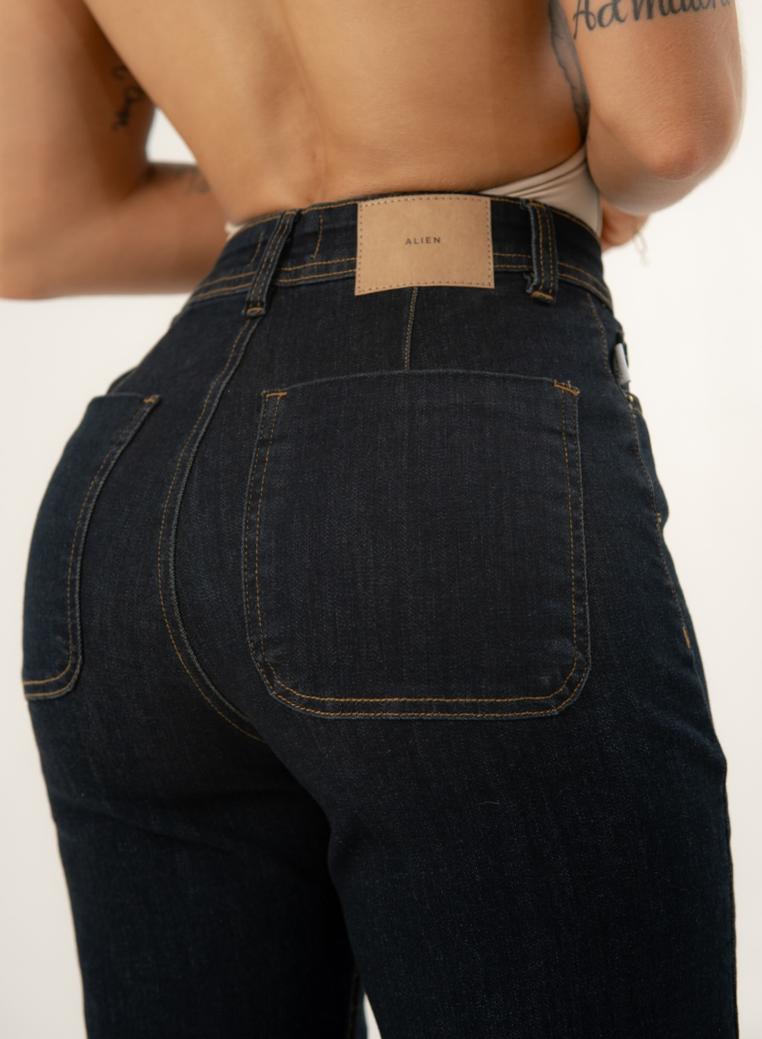 Women's Classic Mom Flare Jeans dark blue alien jeans