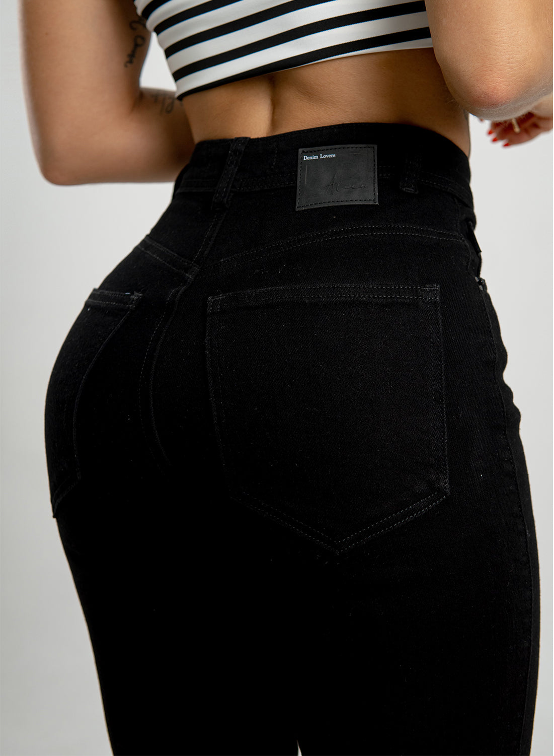 Black High Rise Mom Jeans