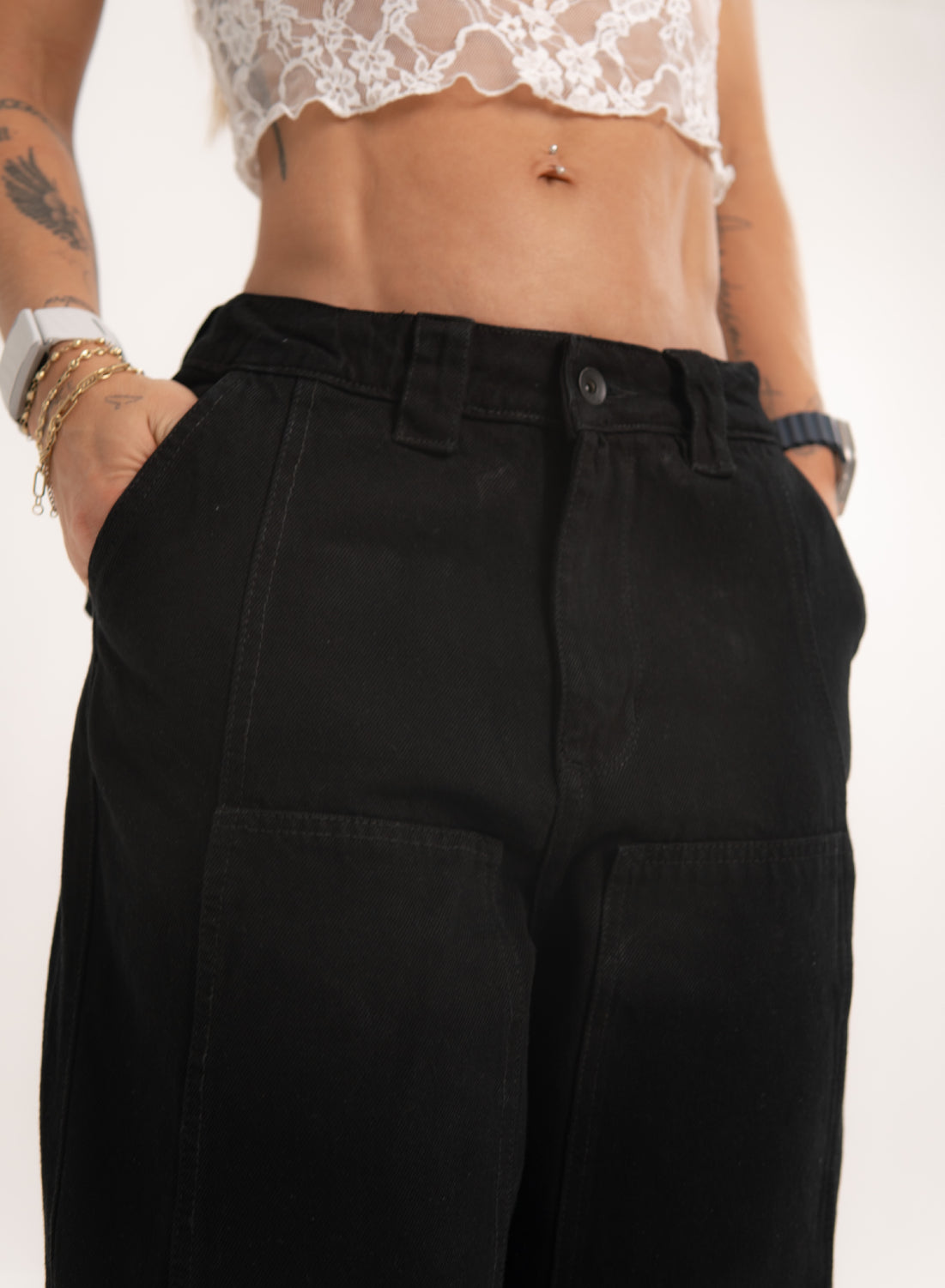 Women`s Black  Cargo Jeans