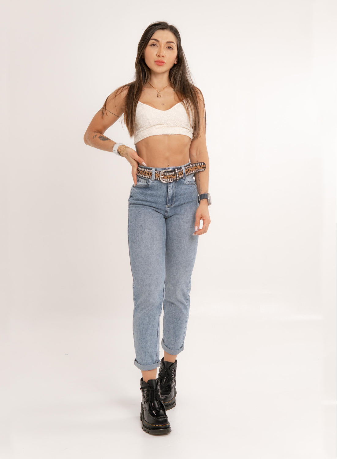 Women's Mid Rise Mom Jeans