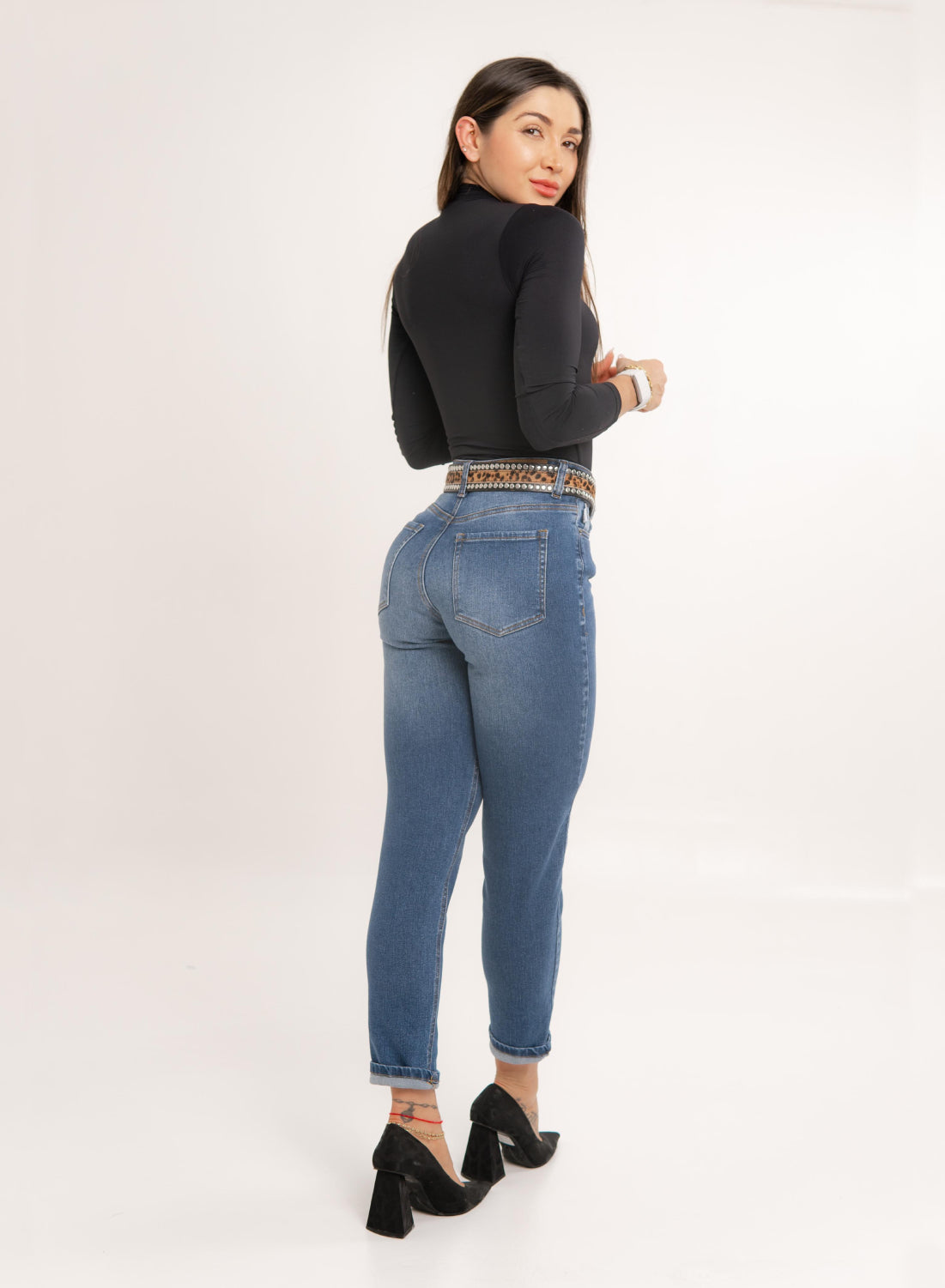 ALIEN JEANS MOM FIT JEANS