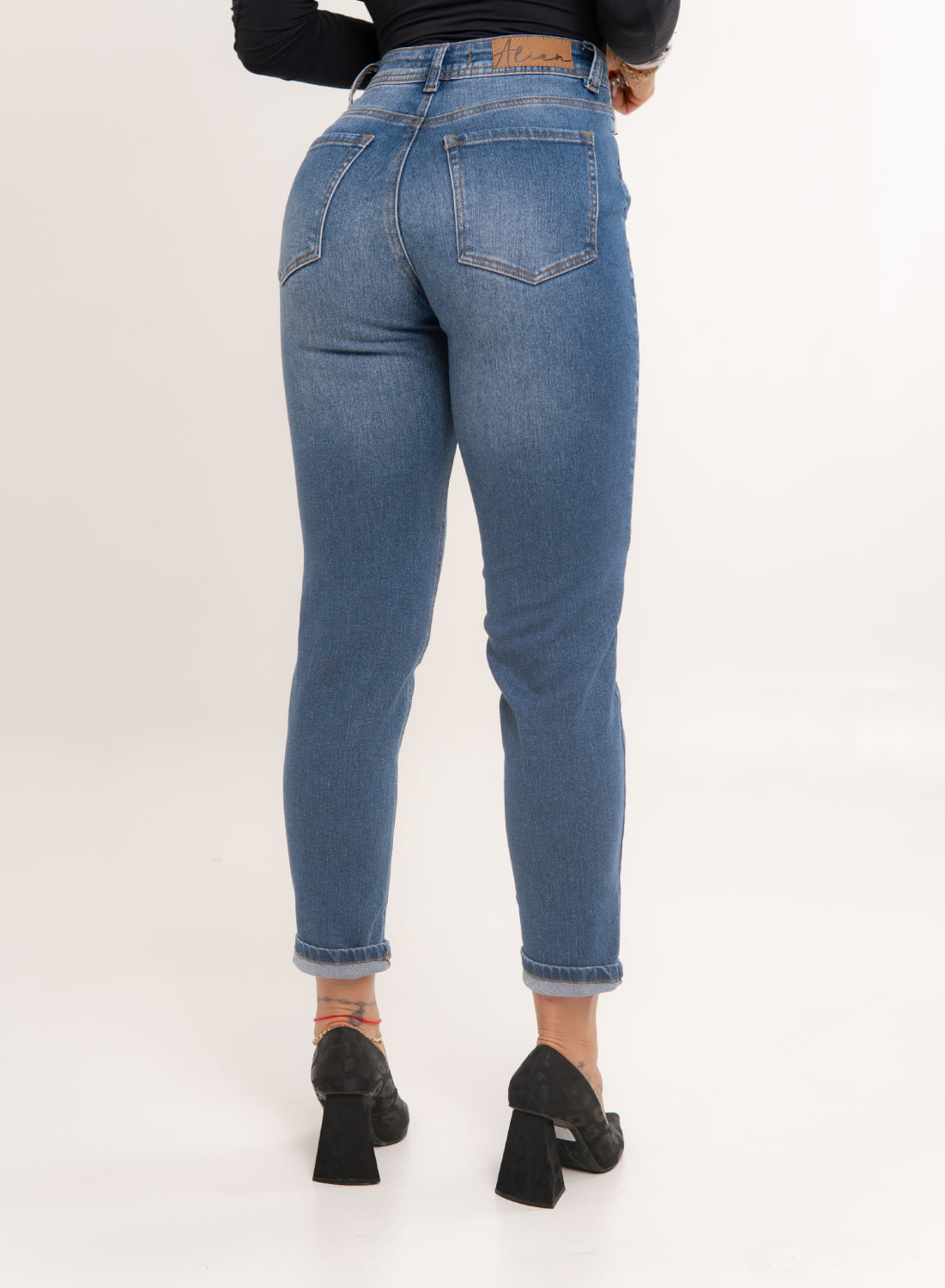 Women's Classic Mid Rise Mom Jeans ALIEN JEANS PUSH UP BLUE