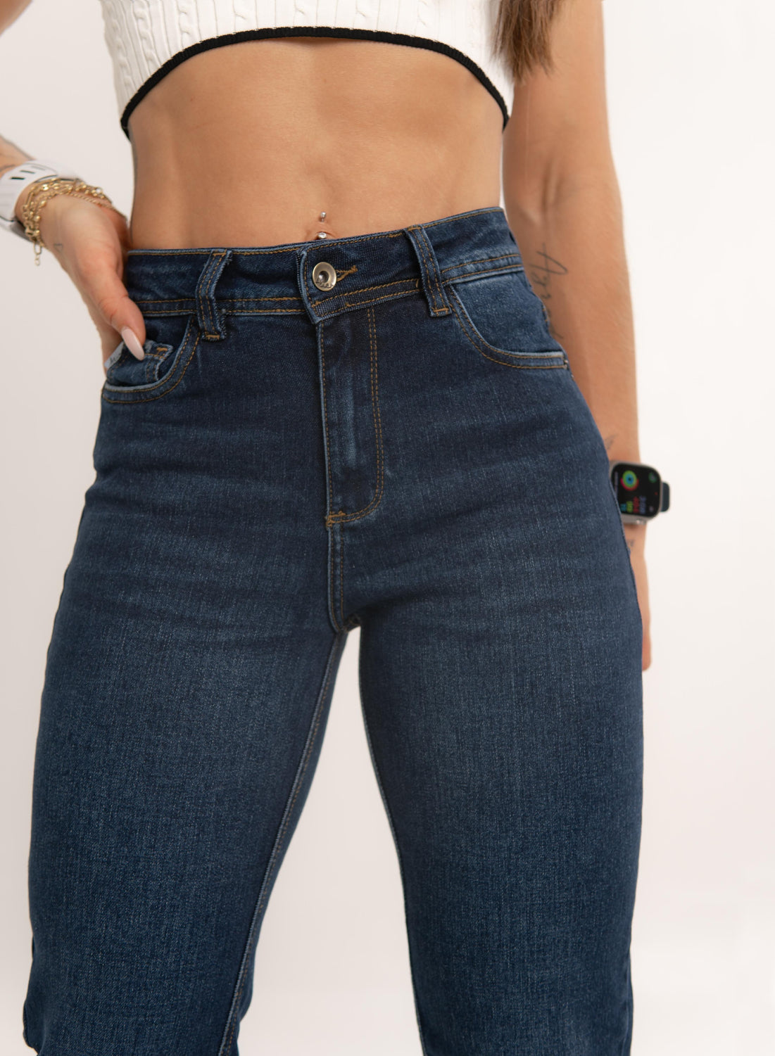 Women's Classic Mid Rise Mom Jeans