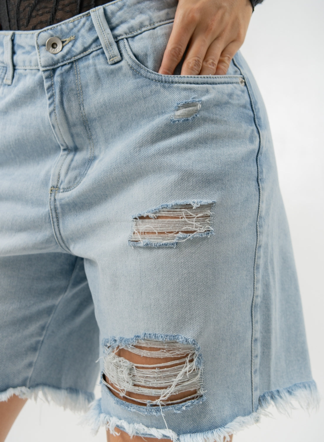 Women's Mid Rise Jorts Distressed and Ripped ALIEN JEANS