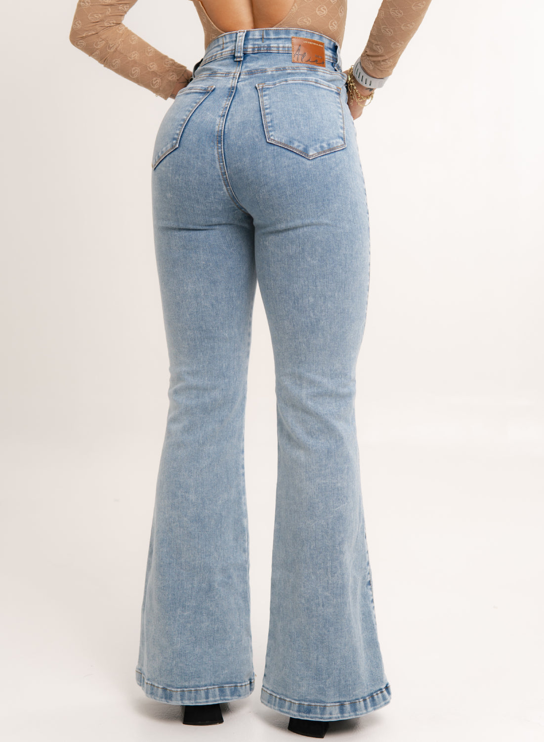 Women's High Rise Bootcut Jeans