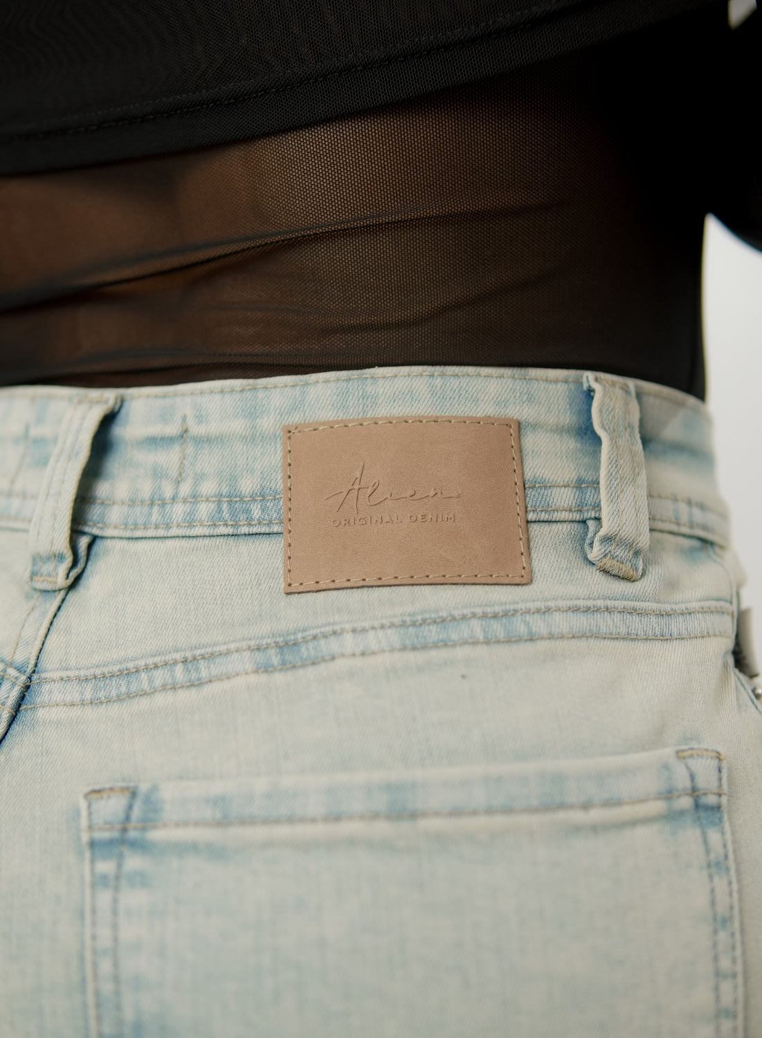 Women's High Rise Bootcut Jeans