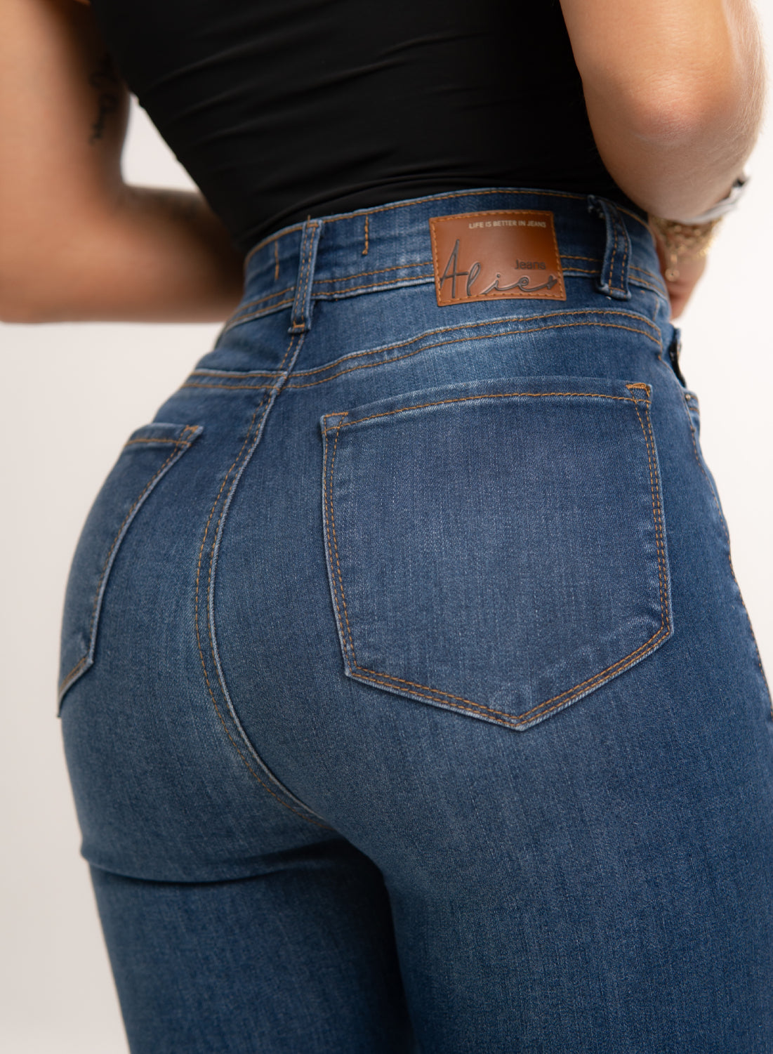 Women's High Rise Bootcut Jeans