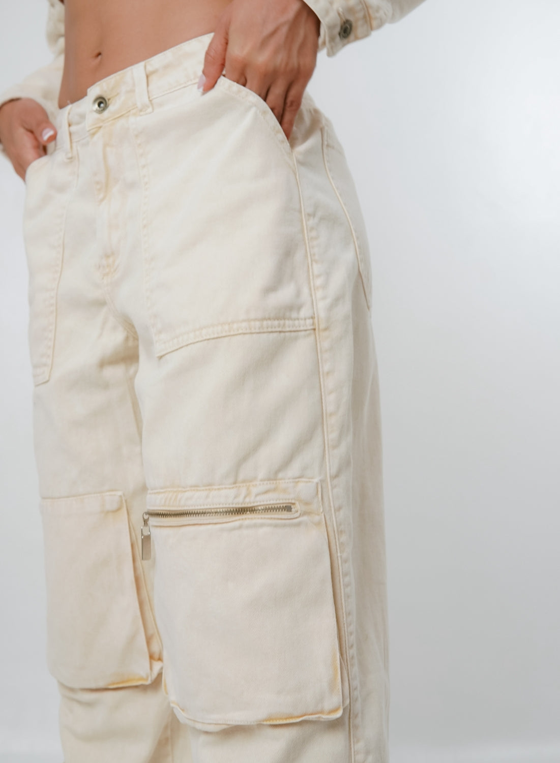 Women's Low Rise Cargo Alien Jeans