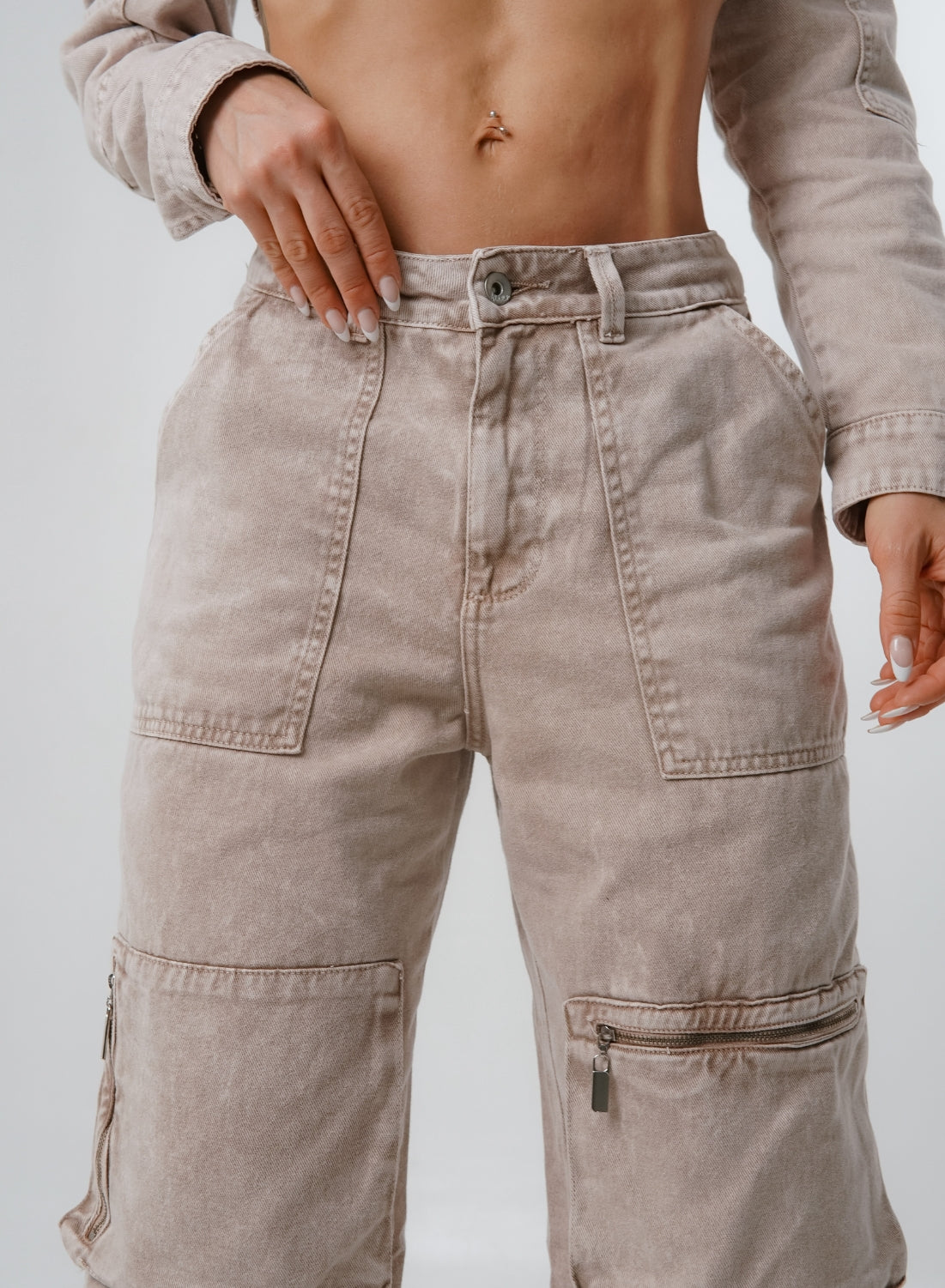 Women's Low Rise Cargo Alien Jeans