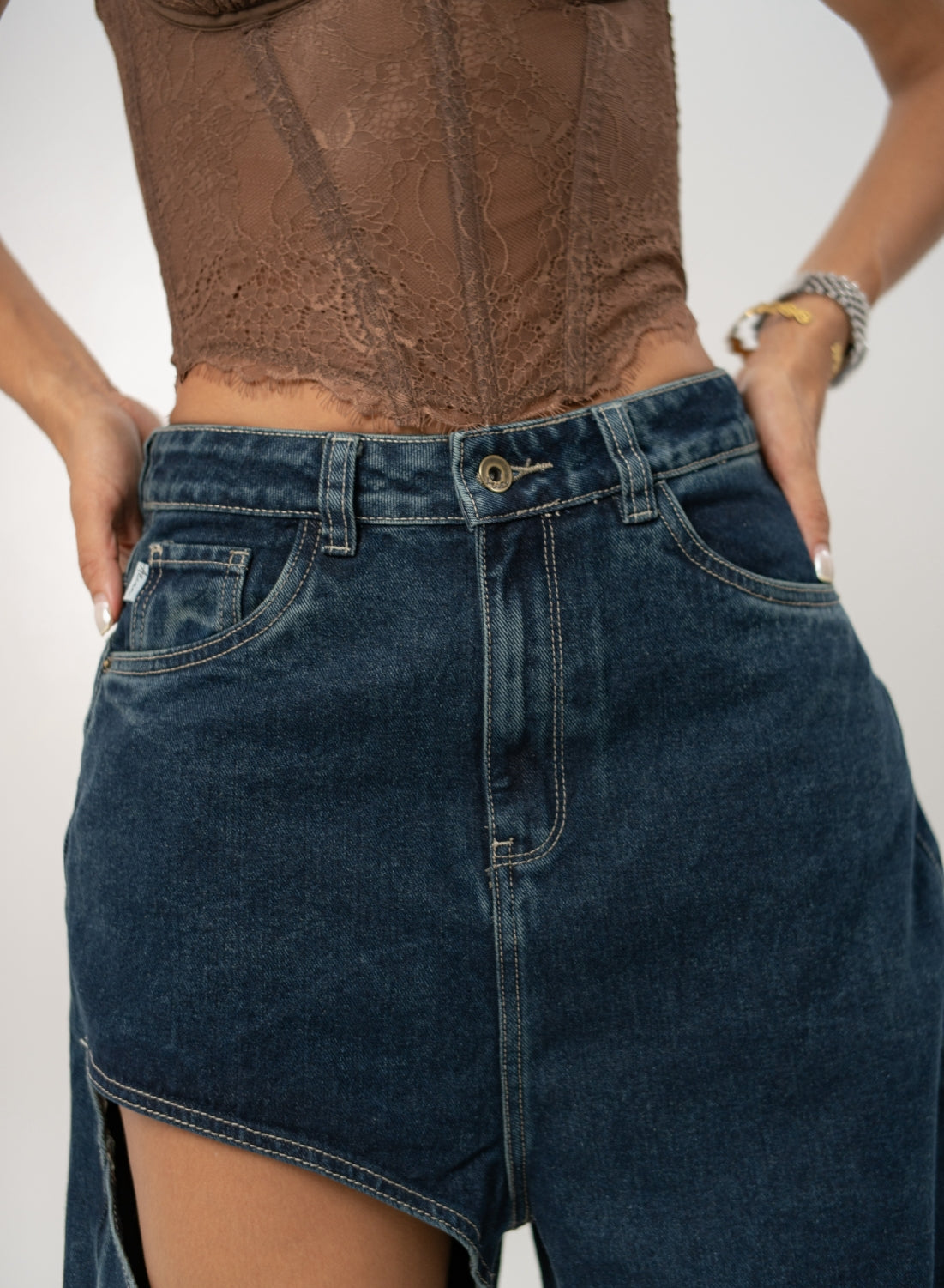 Women's Low Rise Barrel Alien Jeans