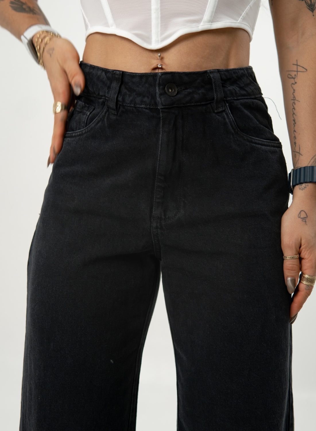 Women's Mid Waist Straight ALIEN Black Jeans
