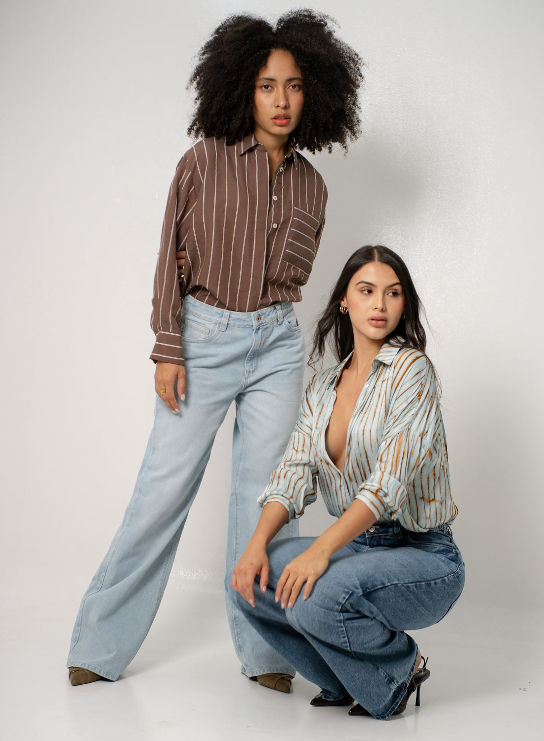 Women's Mid Rise Straight Jeans  LIGHT BUE ALIEN JEANS