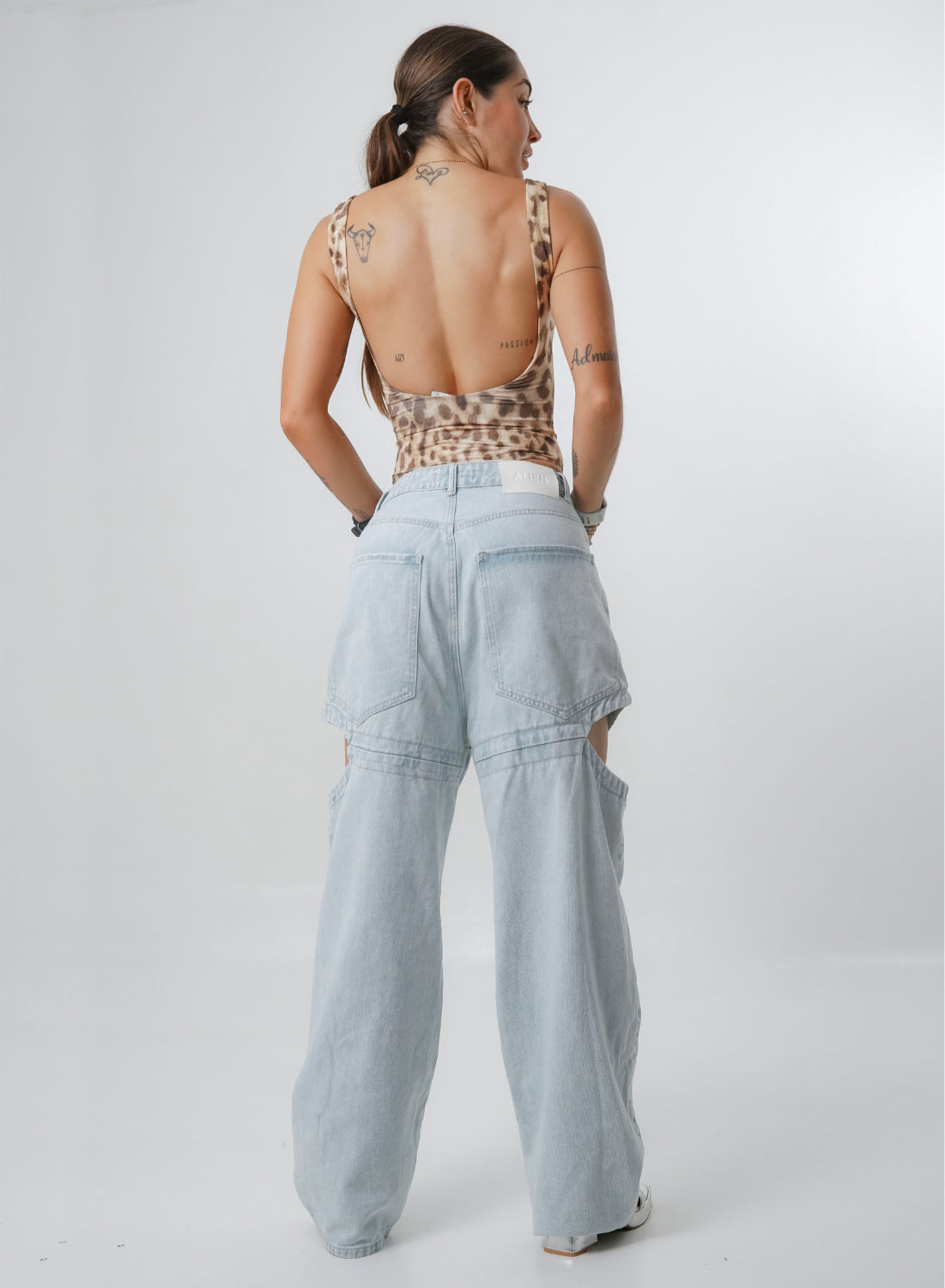 Tulum - Women's Low Waist Barrel Jeans