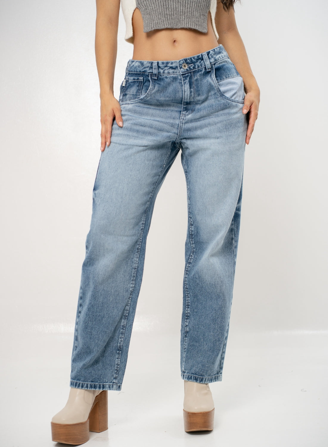 Women's Low Rise Straight Jeans